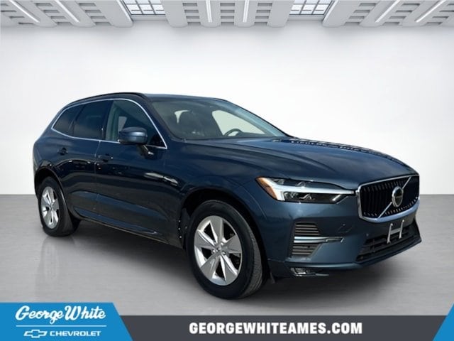 2022 Volvo XC60 Momentum