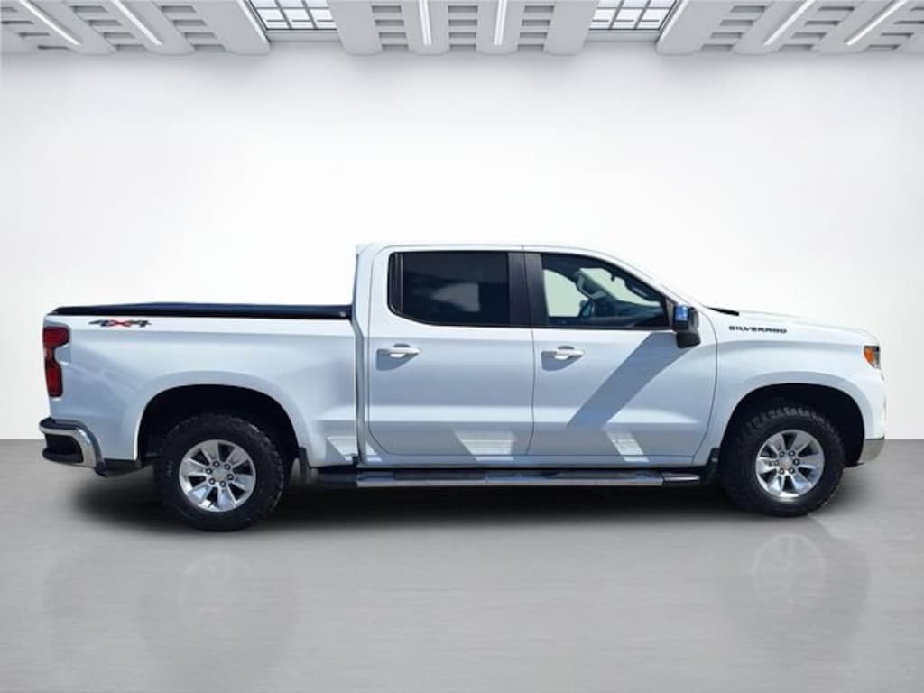 Used 2023 Chevrolet Silverado 1500 LT Truck