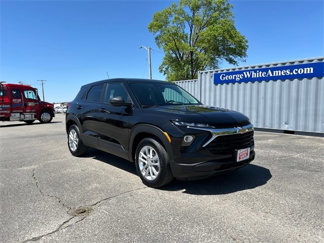 Used 2024 Chevrolet TrailBlazer LS with VIN KL79MMSL5RB142241 for sale in Ames, IA