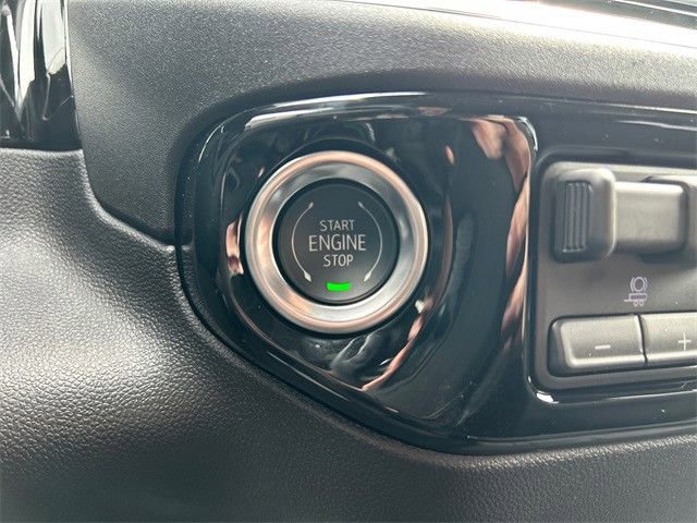2025 Chevrolet Silverado 1500 LT - Photo 24