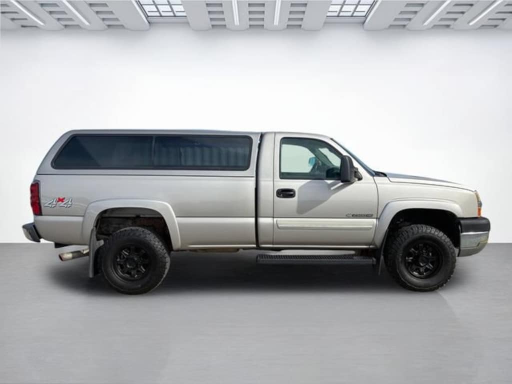 Used 2004 Chevrolet Silverado 2500 HD LS Truck