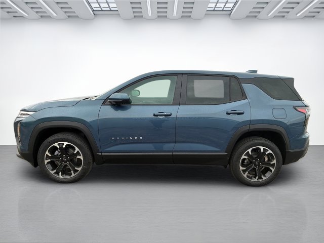 2027 Chevrolet Equinox LT - Photo 8