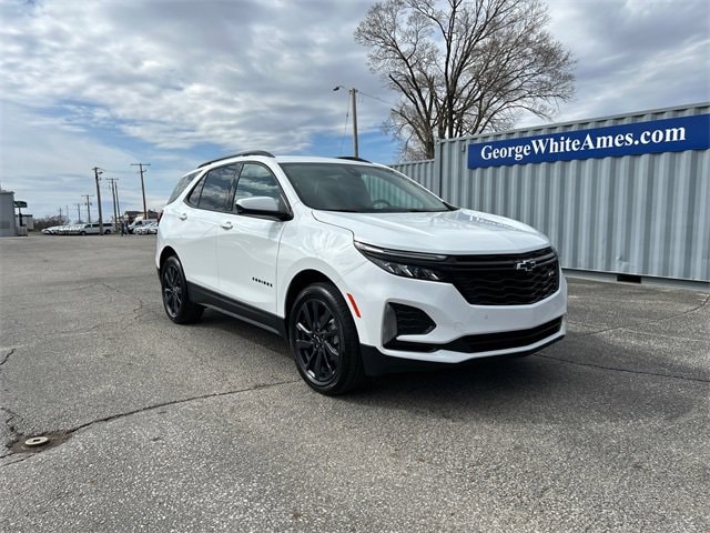 Used 2024 Chevrolet Equinox RS with VIN 3GNAXWEG3RS182069 for sale in Ames, IA