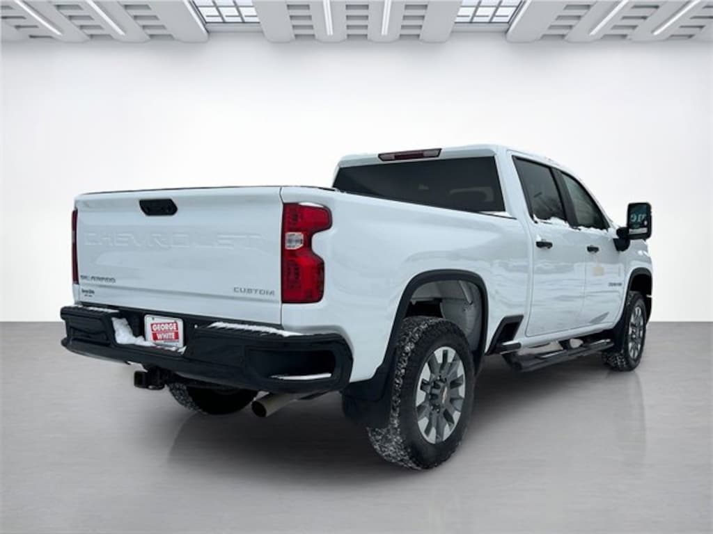 Used 2025 Chevrolet Silverado 2500 HD Custom Truck