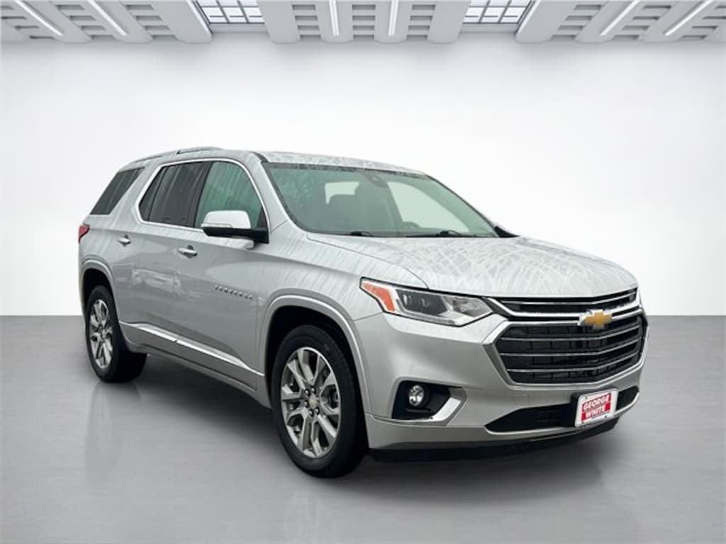 Used 2021 Chevrolet Traverse Premier SUV