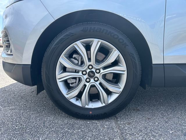 2024 Ford Edge Titanium - Photo 10