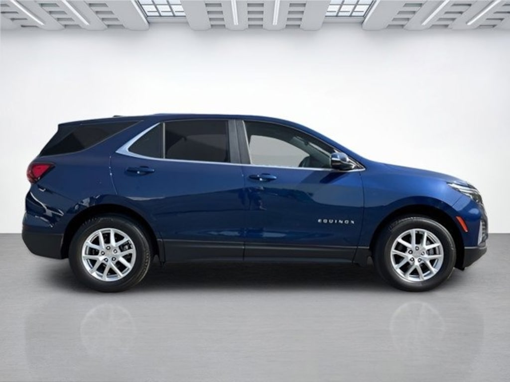 Used 2022 Chevrolet Equinox LT SUV