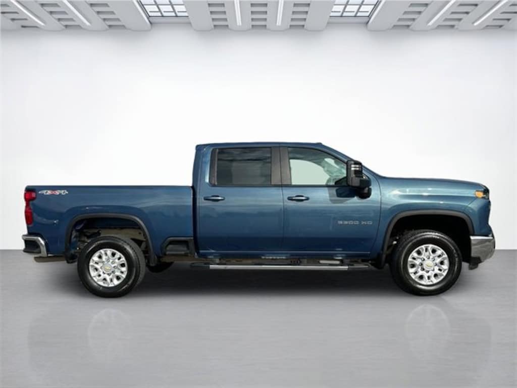 Used 2025 Chevrolet Silverado 3500 HD LT Truck
