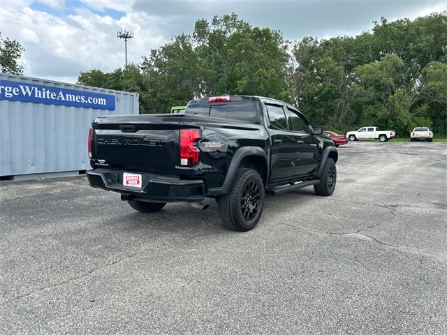 2024 Chevrolet Colorado Trail Boss photo 2