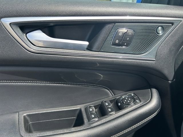 2024 Ford Edge Titanium - Photo 20