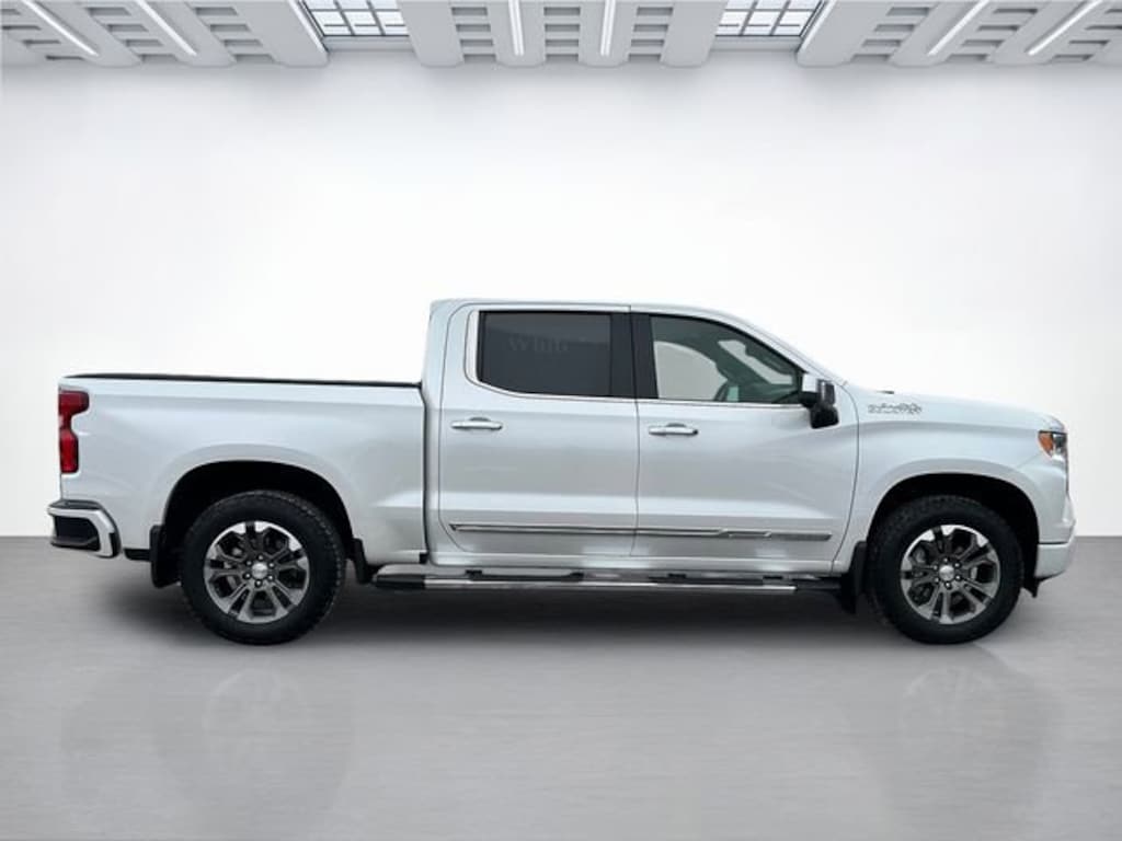 Used 2024 Chevrolet Silverado 1500 High Country Truck