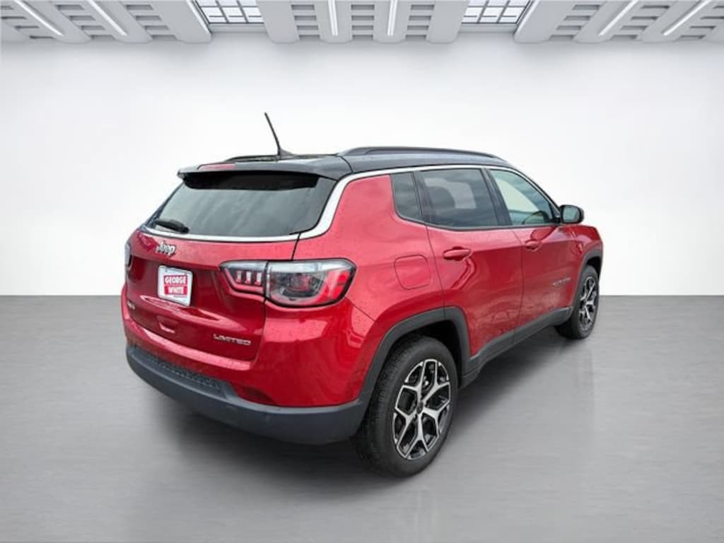 Used 2025 Jeep Compass Limited 4x4 SUV