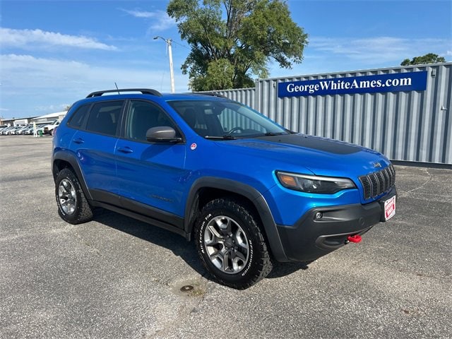 Used 2019 Jeep Cherokee Trailhawk with VIN 1C4PJMBX6KD314521 for sale in Ames, IA