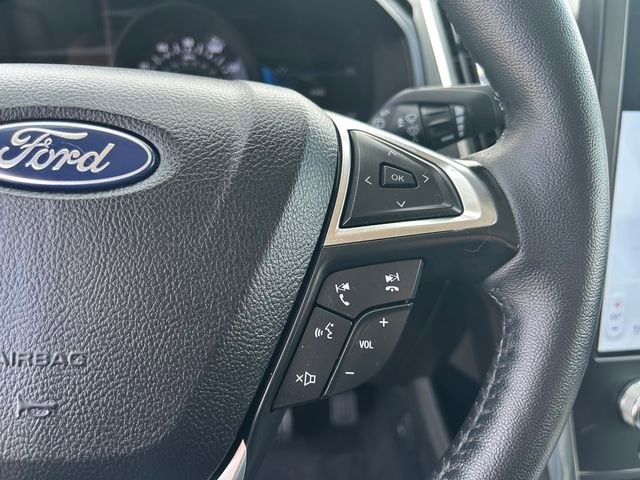 2024 Ford Edge Titanium - Photo 25