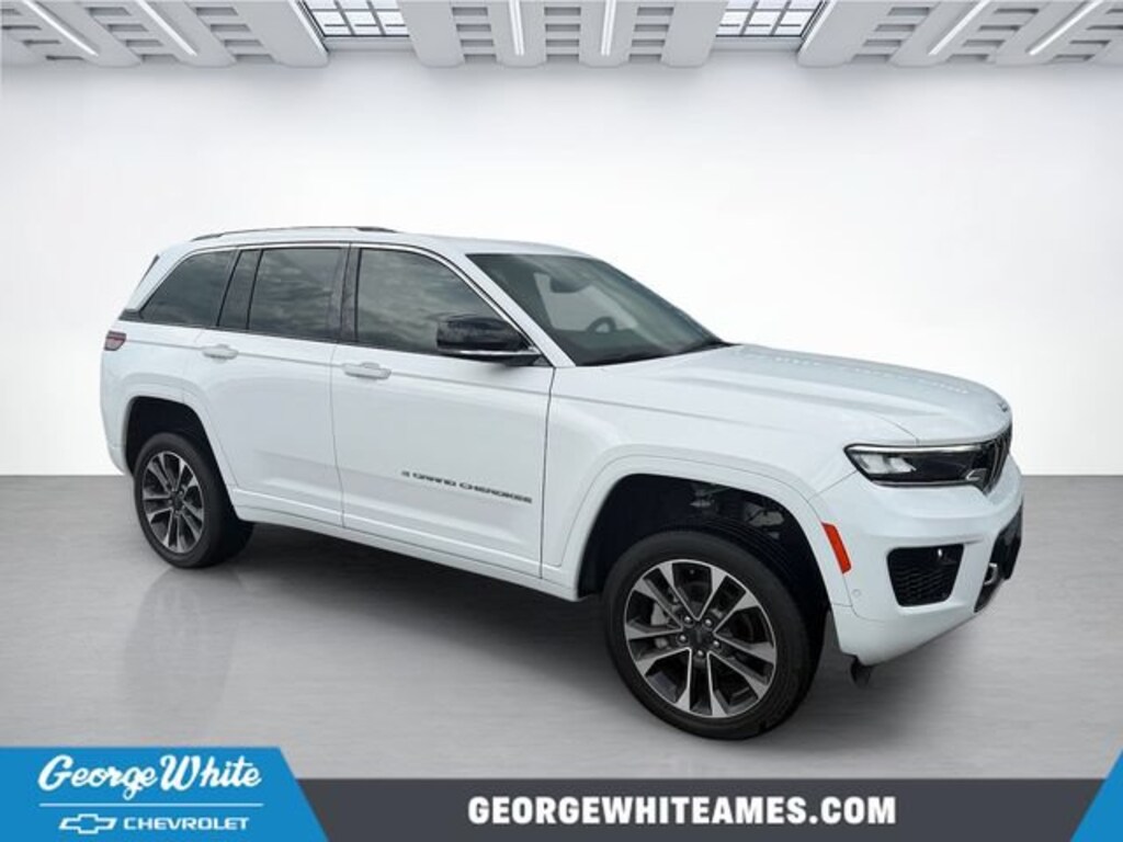 Used 2023 Jeep Grand Cherokee Overland