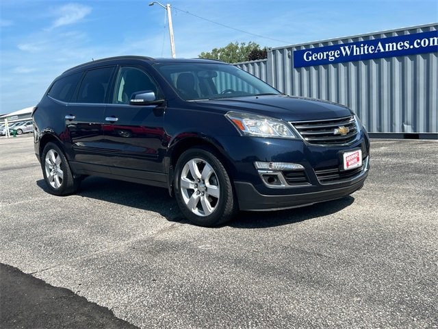 Used 2016 Chevrolet Traverse 1LT with VIN 1GNKVGKD9GJ150008 for sale in Ames, IA