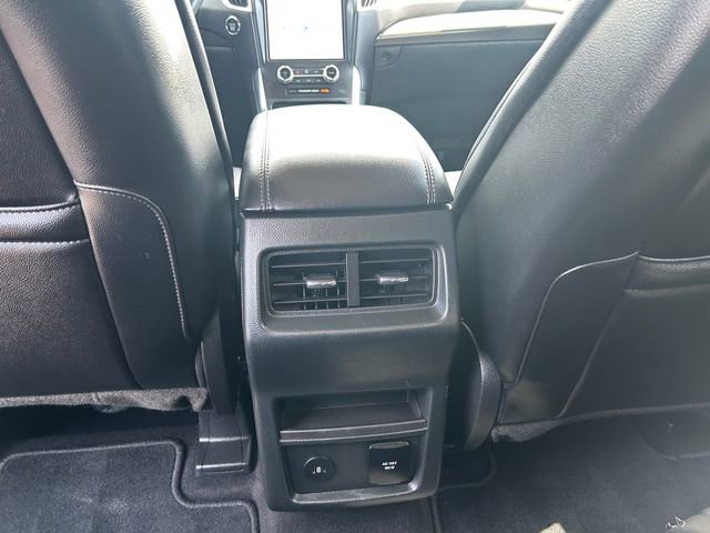 2024 Ford Edge Titanium - Photo 16