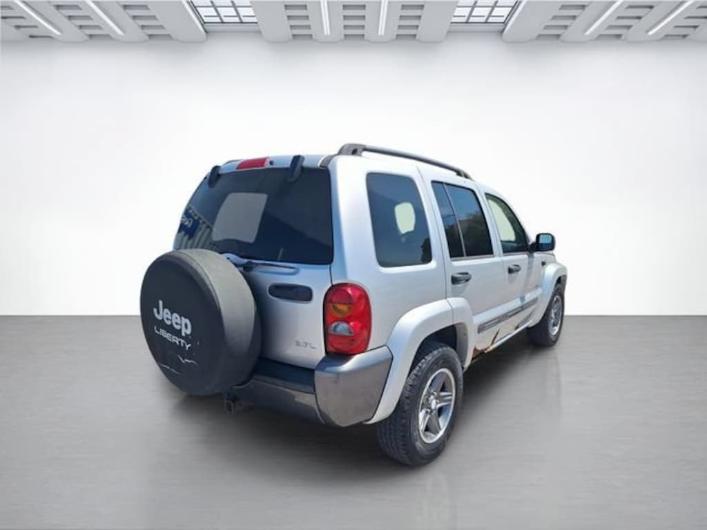 Used 2004 Jeep Liberty Sport