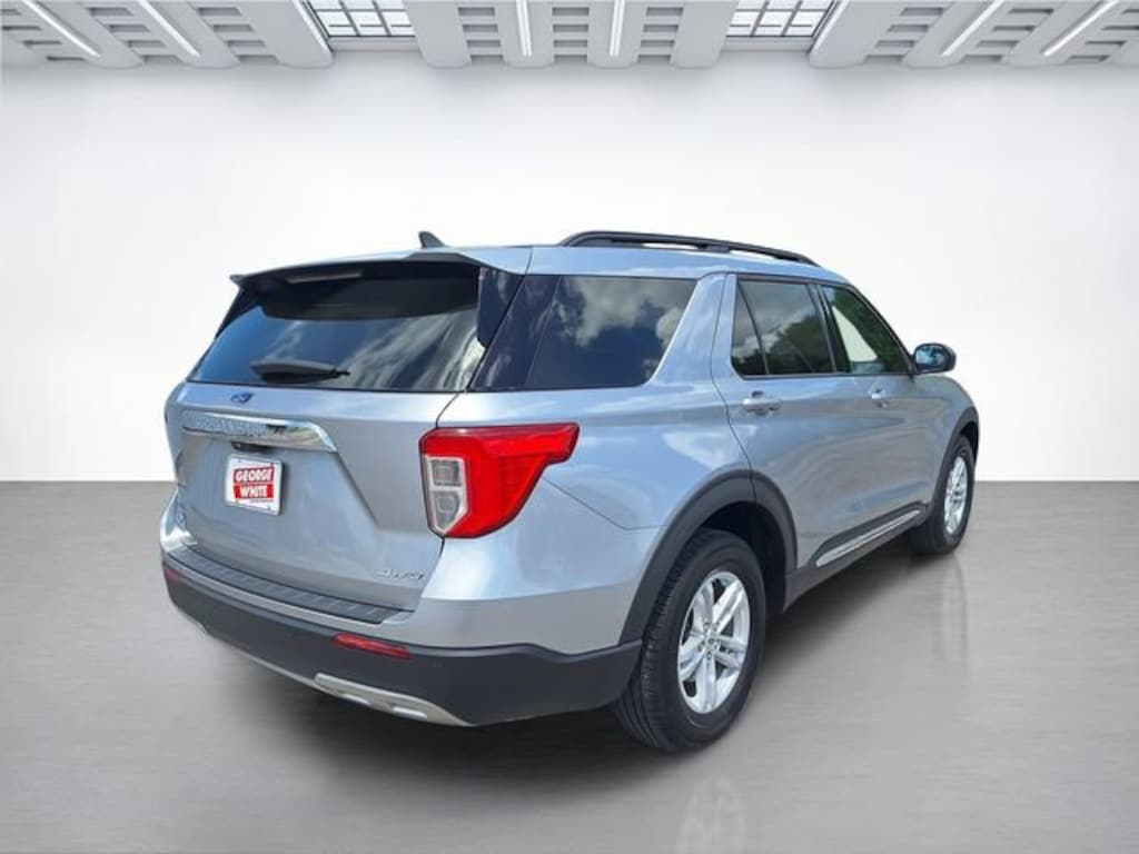 Used 2024 Ford Explorer XLT SUV