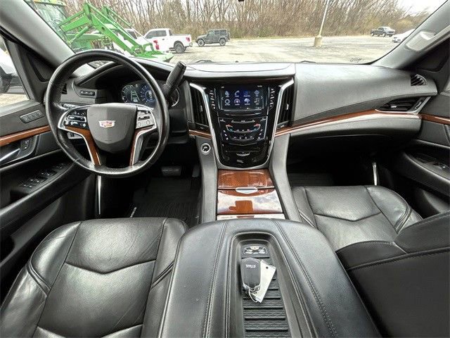 2020 Cadillac Escalade Luxury - Photo 13