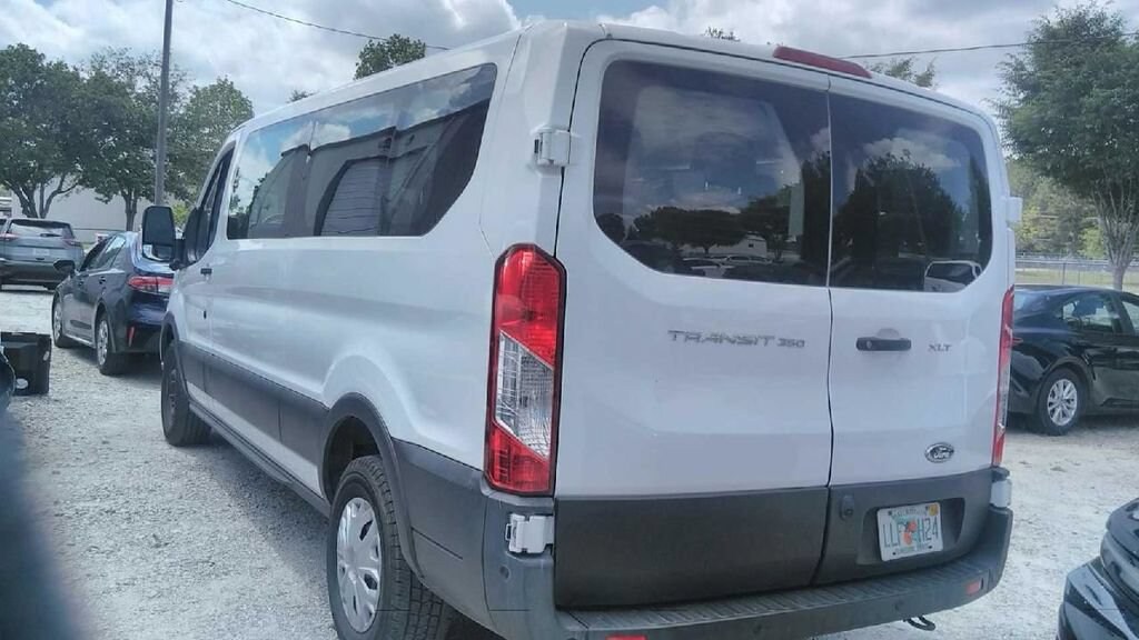 Used 2023 Ford Transit Passenger Wagon XLT T-350 148 Low Roof XLT RWD