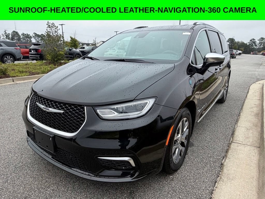 2024 Chrysler Pacifica PHEV Pinnacle
