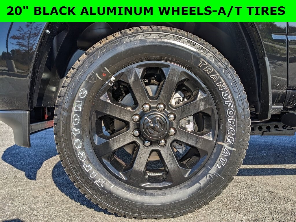 New 2026 Ram 2500 BLACK EXPRESS CREW CAB 4X4 6'4 BOX Pickup