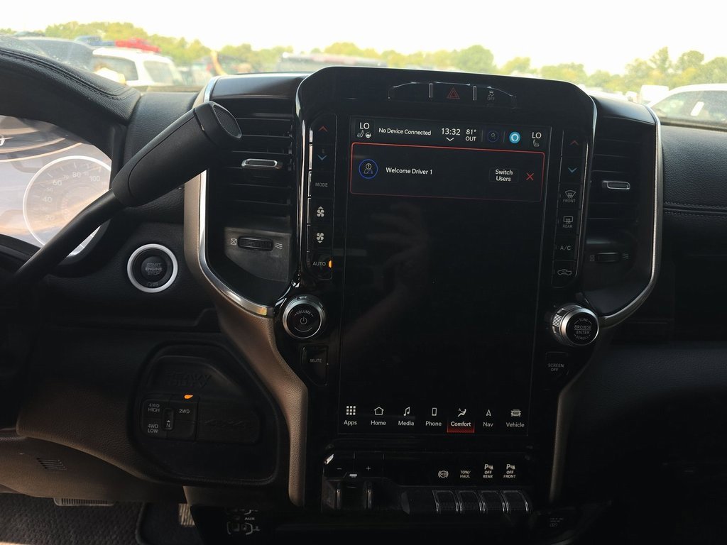 2024 Ram 2500 Laramie photo 3