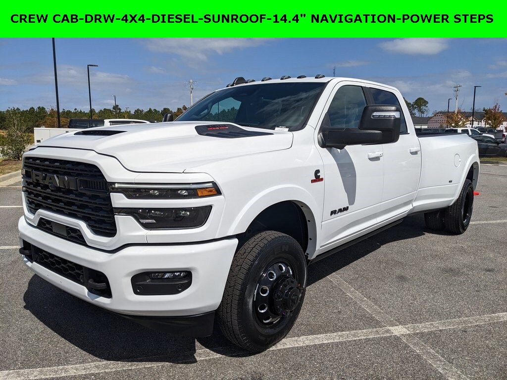 New 2026 Ram 3500 LIMITED CREW CAB 4X4 8' BOX Pickup