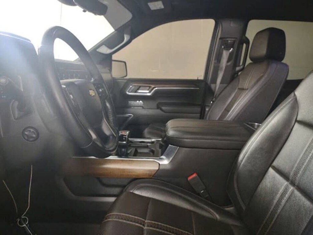 Used 2023 Chevrolet Silverado 1500 High Country 4WD Crew Cab 147 High Country