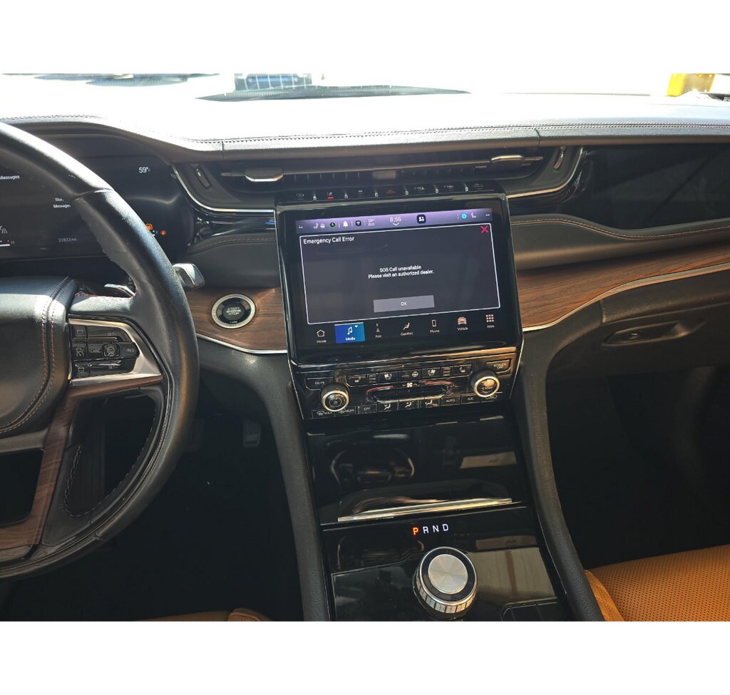 Used 2023 Jeep Grand Cherokee L Summit Summit 4x2