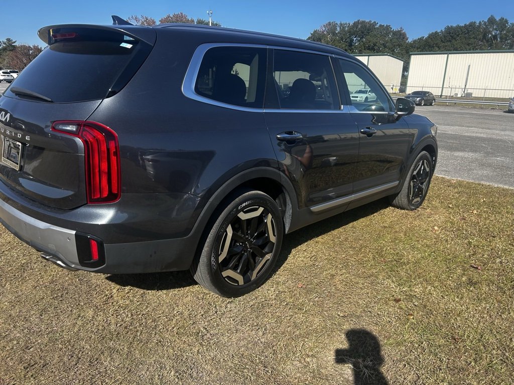 2023 Kia Telluride S photo 4