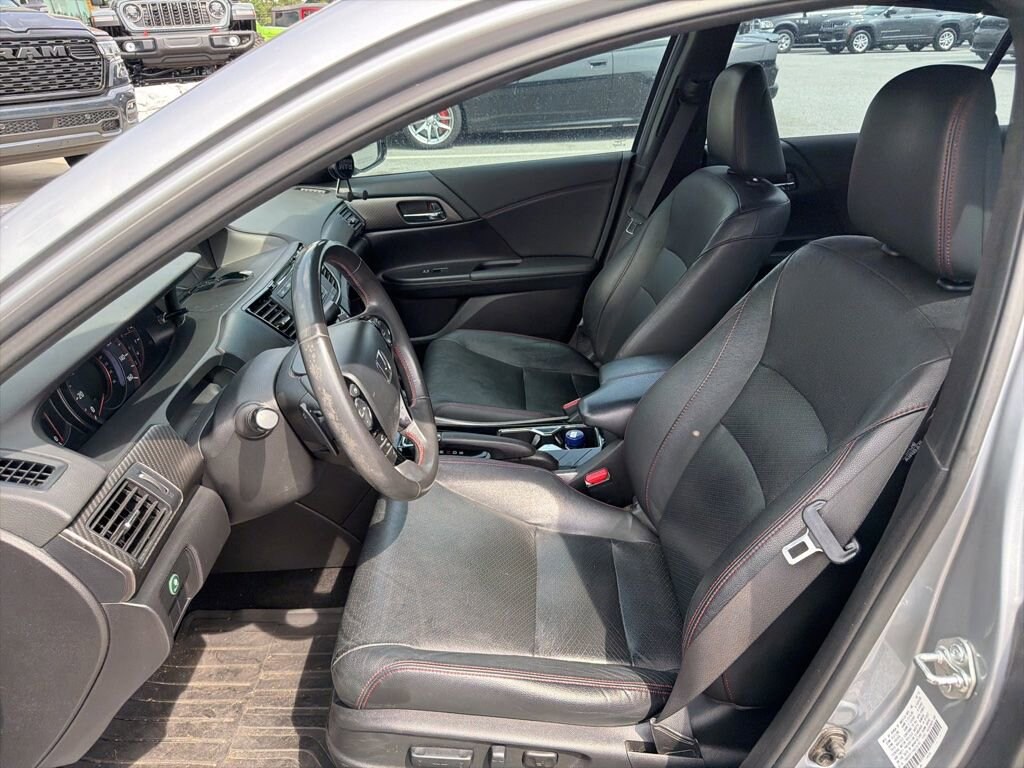 Used 2017 Honda Accord Sedan Sport SE Sport SE CVT