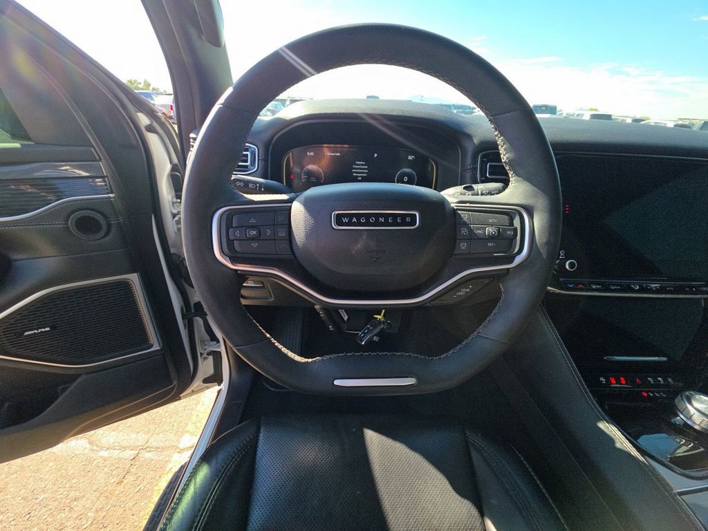 Used 2023 Jeep Wagoneer L 4x2