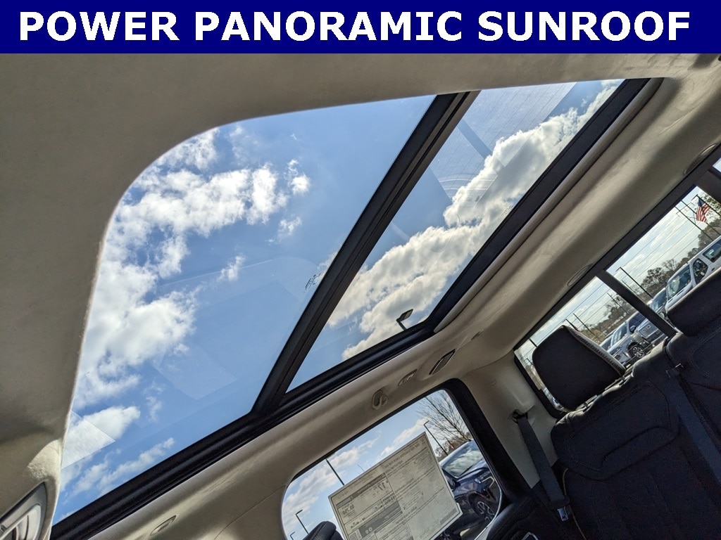 New 2026 Ram 1500 TUNGSTEN CREW CAB 4X4 Pickup