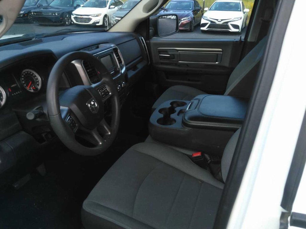 2024 Ram 1500 Classic SLT photo 2