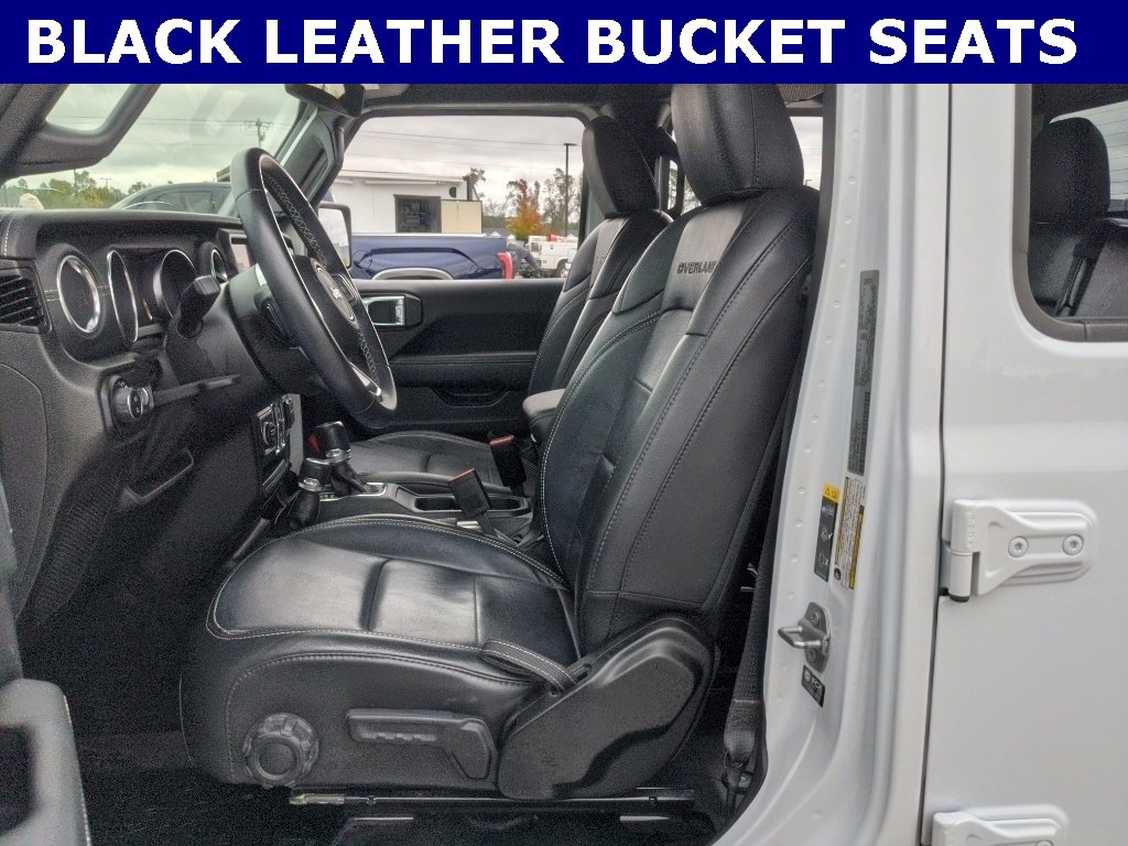 2022 Jeep Gladiator Overland photo 3