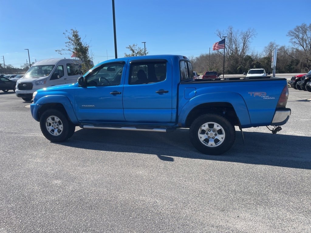 Used 2011 Toyota Tacoma PreRunner 2WD Double V6 AT PreRunner