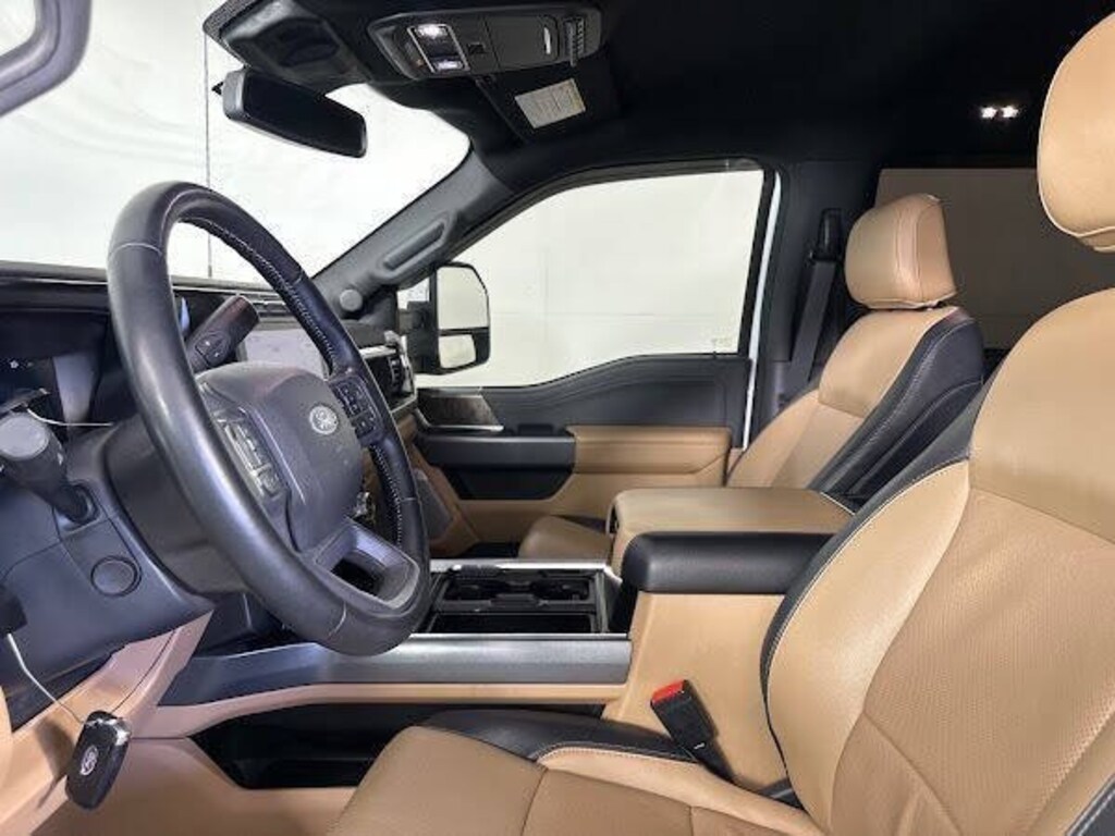 Used 2023 Ford Super Duty F-250 SRW LARIAT LARIAT 4WD Crew Cab 6.75 Box