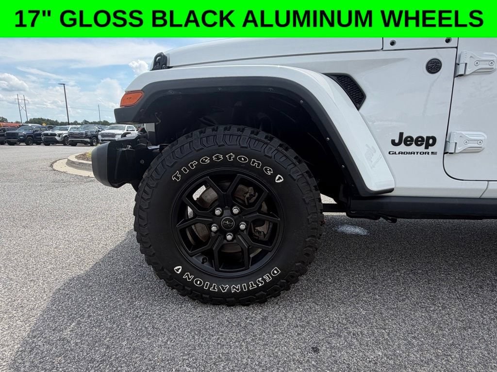 Used 2024 Jeep Gladiator Willys Willys 4x4