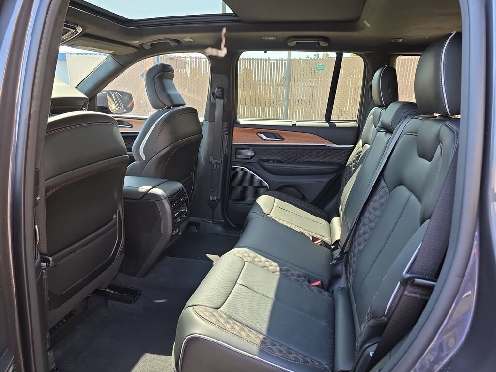Used 2022 Jeep Grand Cherokee 4xe Summit Reserve Summit Reserve 4x4