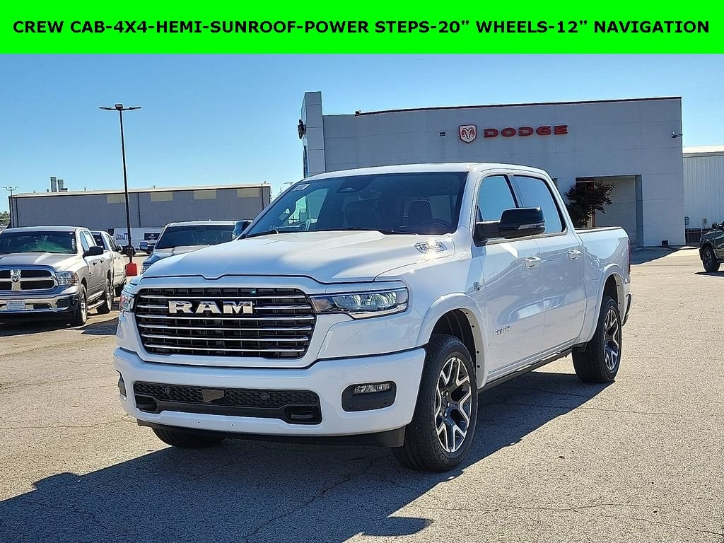New 2026 Ram 1500 LARAMIE CREW CAB 4X4 5'7 BOX Pickup