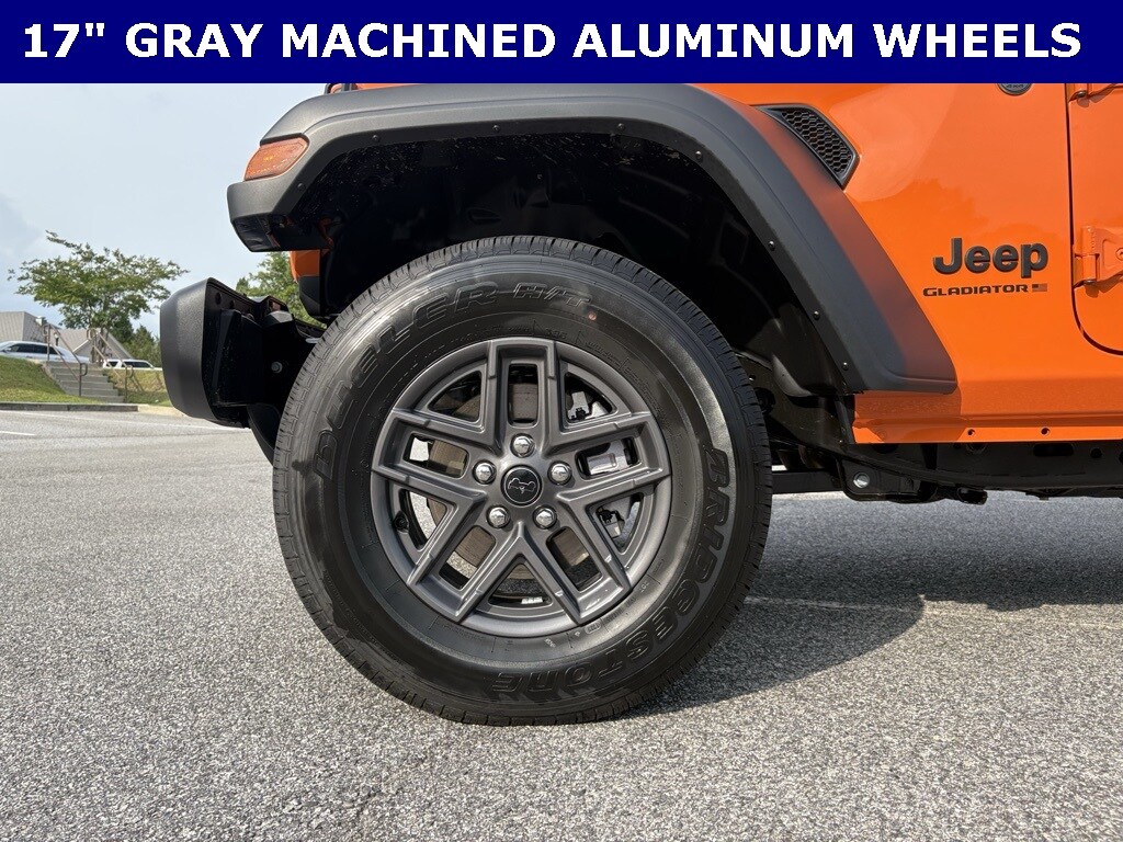 2025 Jeep Gladiator Sport S photo 2