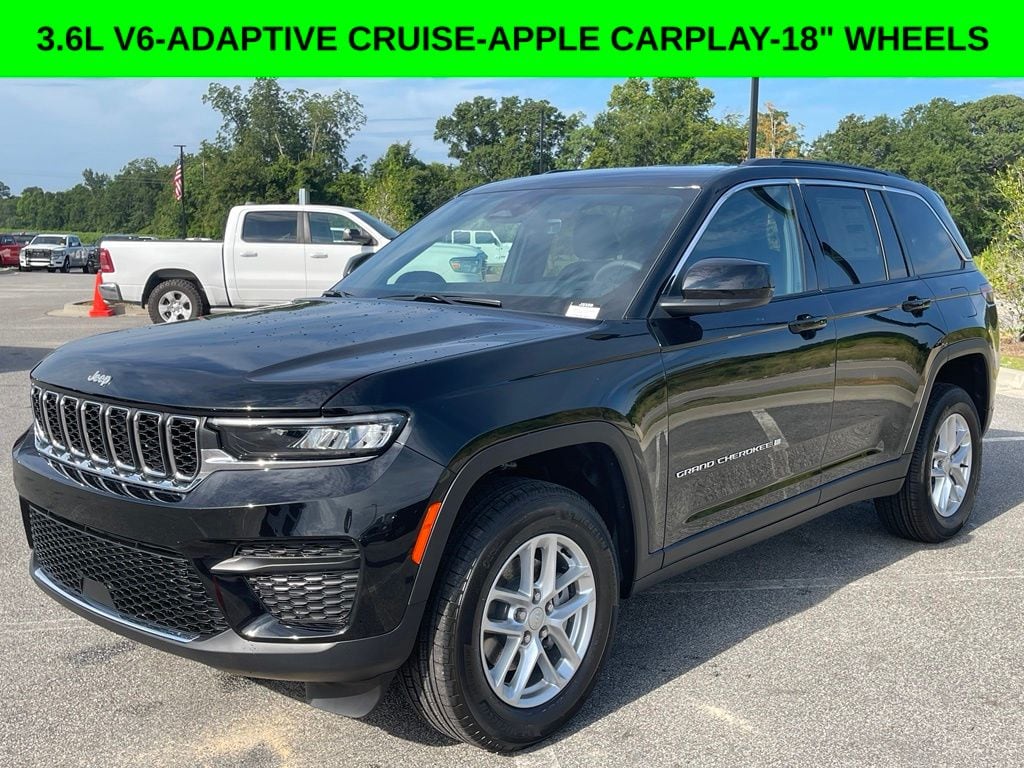 New 2026 Jeep Grand Cherokee LAREDO 4X2 Sport Utility
