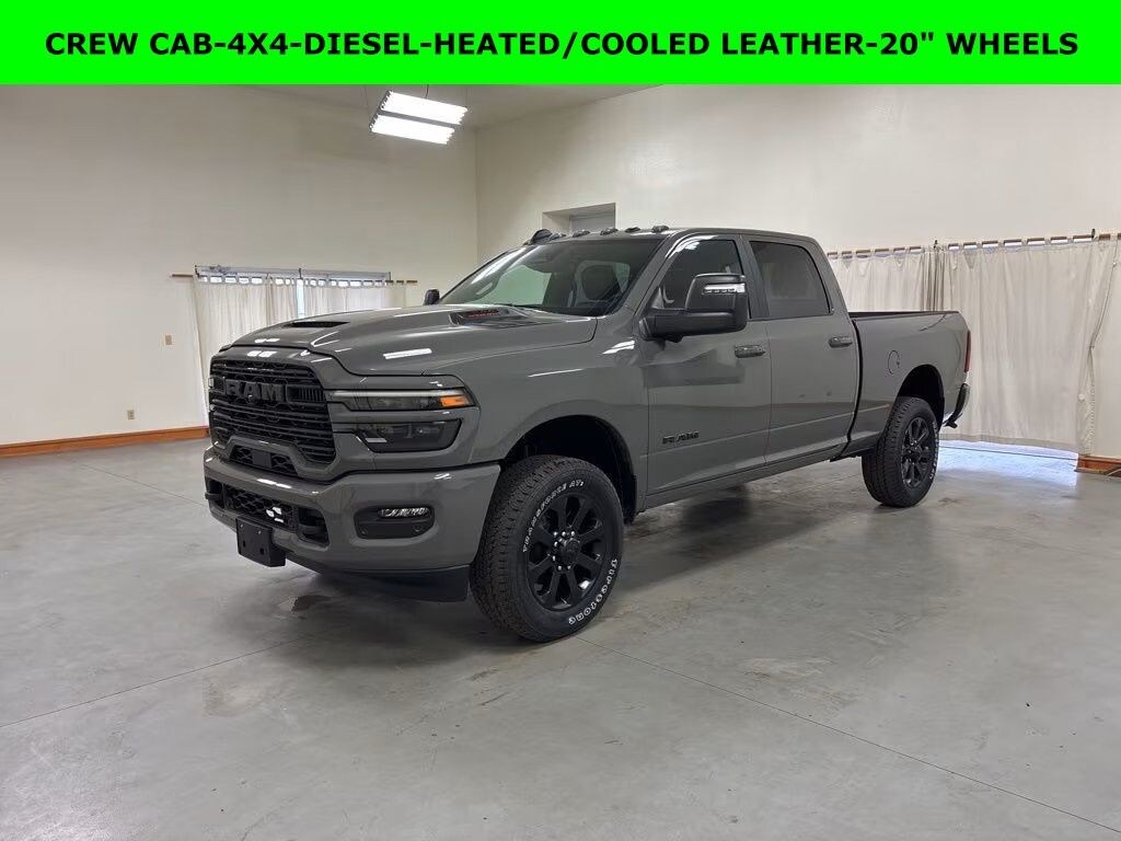 New 2026 Ram 3500 LARAMIE CREW CAB 4X4 6'4 BOX Pickup