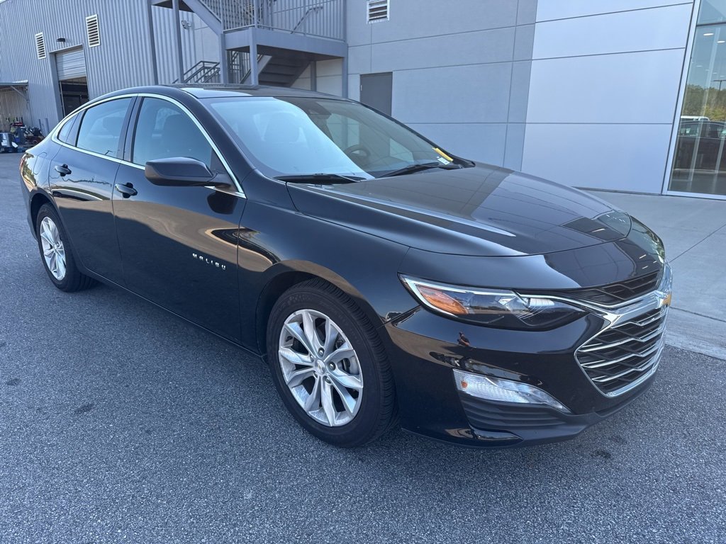 2024 Chevrolet Malibu 1LT photo 4