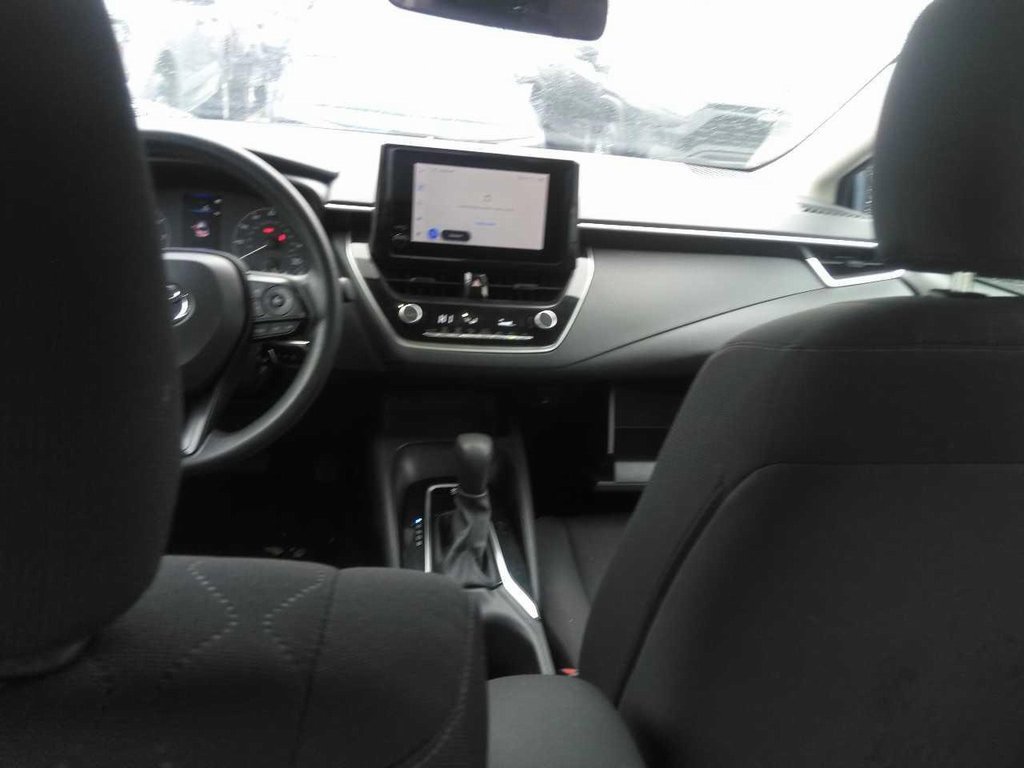 2024 Toyota Corolla LE photo 2