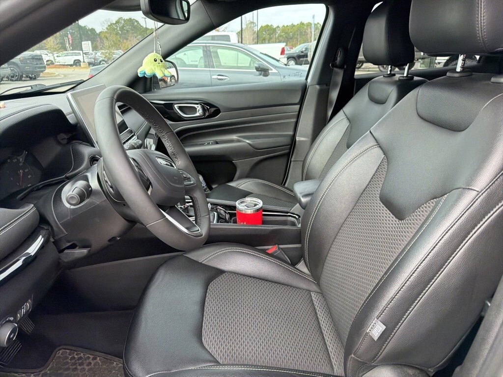 Used 2024 Jeep Compass Latitude Latitude 4x4