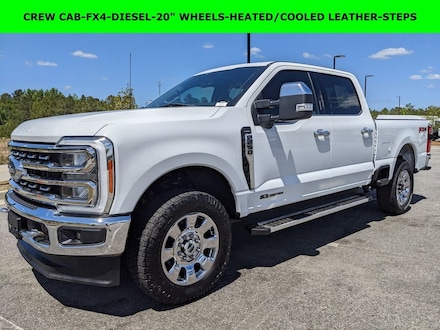 2023 Ford Super Duty F-250 SRW LARIAT