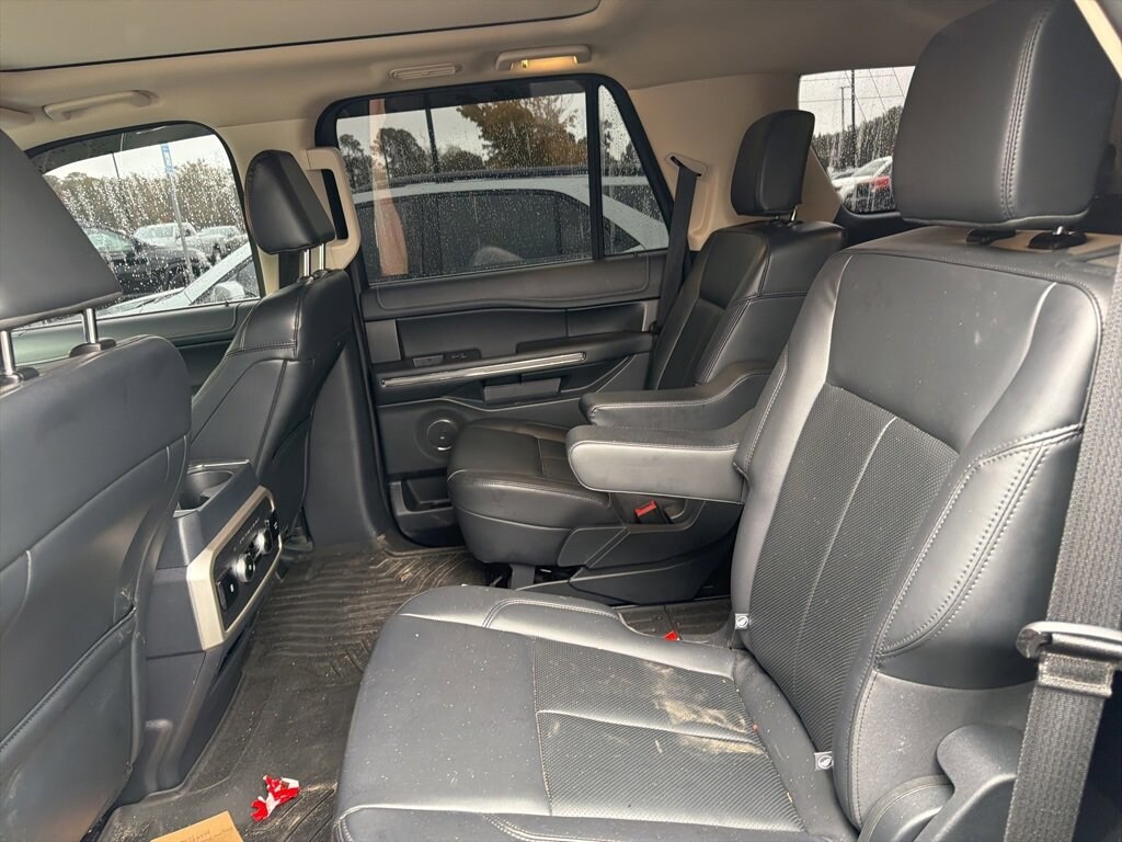 Used 2024 Ford Expedition XLT XLT 4x2